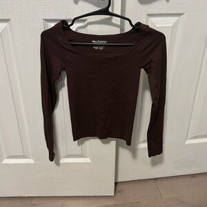 Long sleeve top